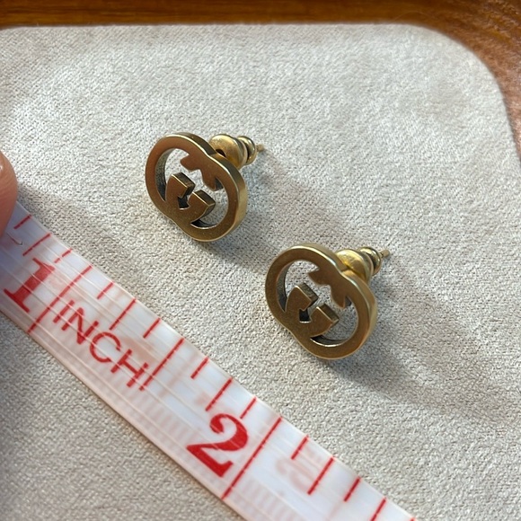 Gucci interlocking stud earrings - Picture 4 of 4